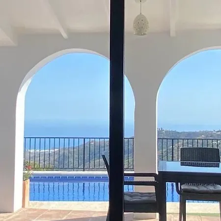 Esparragueras * Cómpeta
